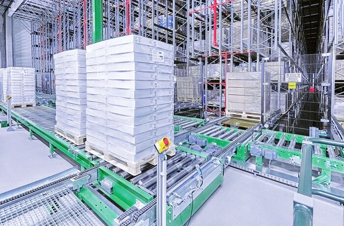 pallet conveyor system for incoming goods