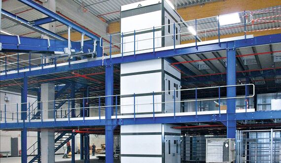 big goods lift in warehouse